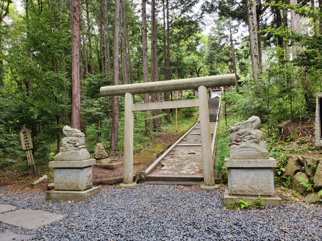 眞名まない井神社（籠神社奥宮）